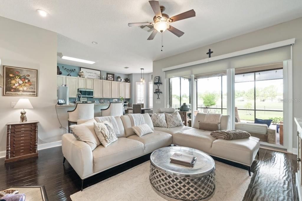 For Sale: $749,000 (5 beds, 3 baths, 2603 Square Feet)