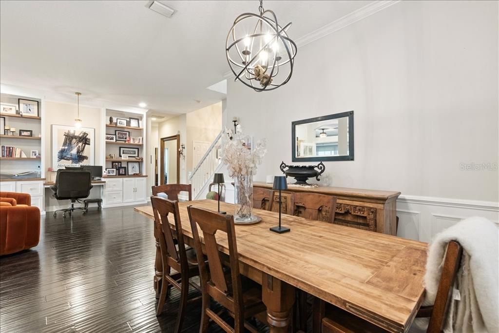 For Sale: $749,000 (5 beds, 3 baths, 2603 Square Feet)