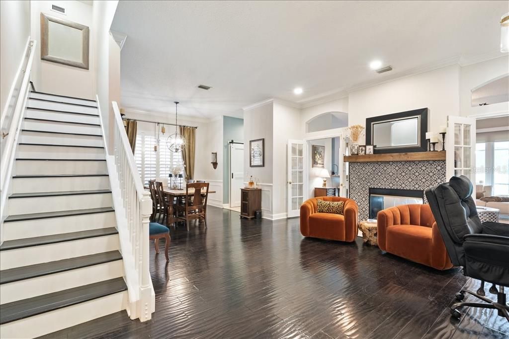 For Sale: $749,000 (5 beds, 3 baths, 2603 Square Feet)
