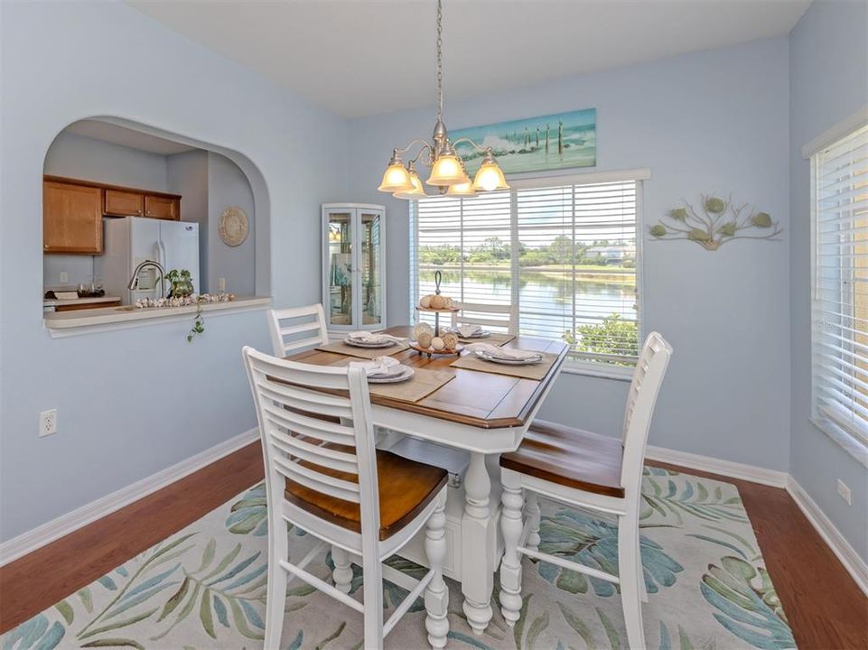 For Sale: $247,000 (3 beds, 2 baths, 1302 Square Feet)