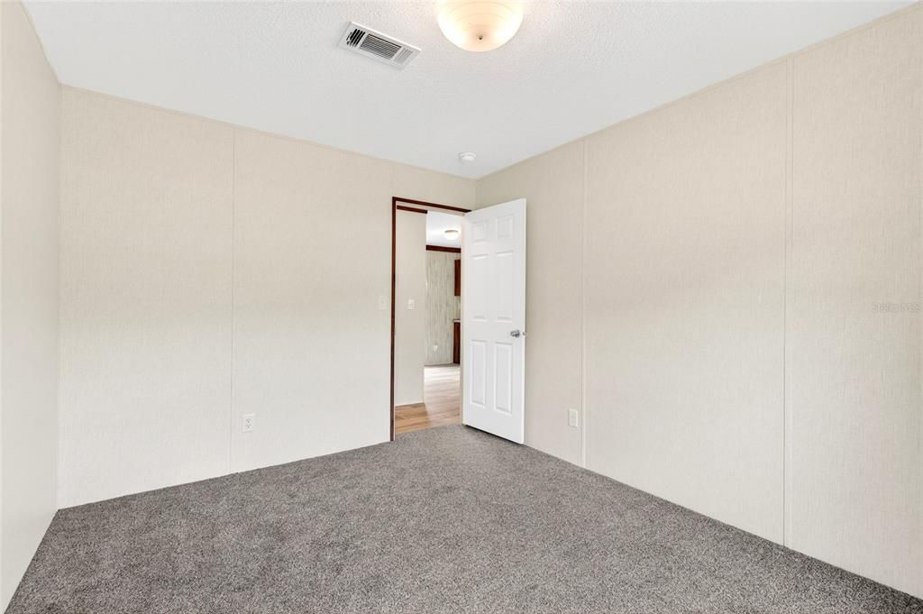 For Sale: $219,900 (3 beds, 2 baths, 1244 Square Feet)