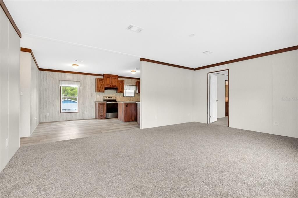 For Sale: $219,900 (3 beds, 2 baths, 1244 Square Feet)