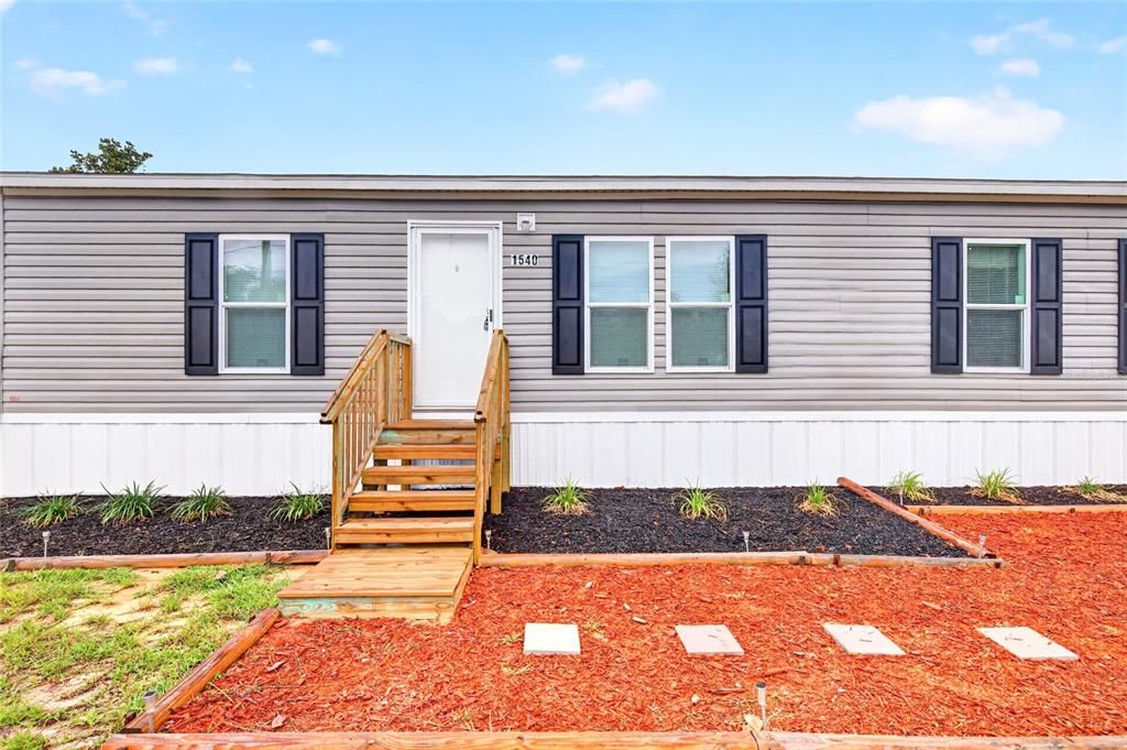 For Sale: $219,900 (3 beds, 2 baths, 1244 Square Feet)