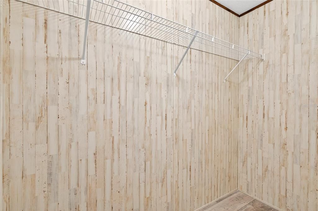 For Sale: $219,900 (3 beds, 2 baths, 1244 Square Feet)