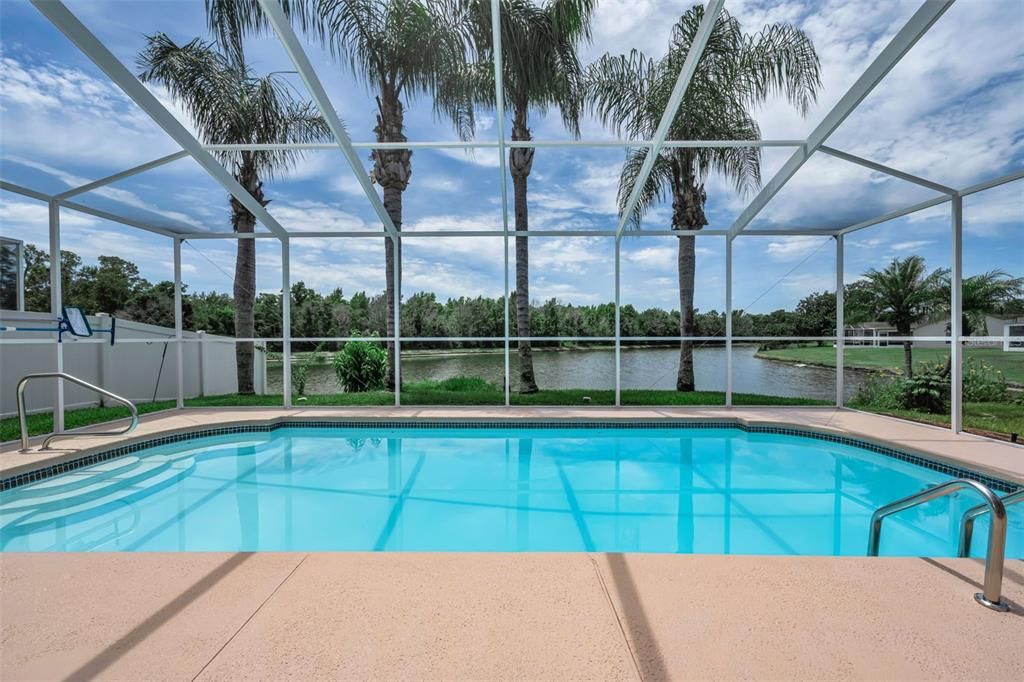 For Sale: $475,000 (4 beds, 2 baths, 1963 Square Feet)