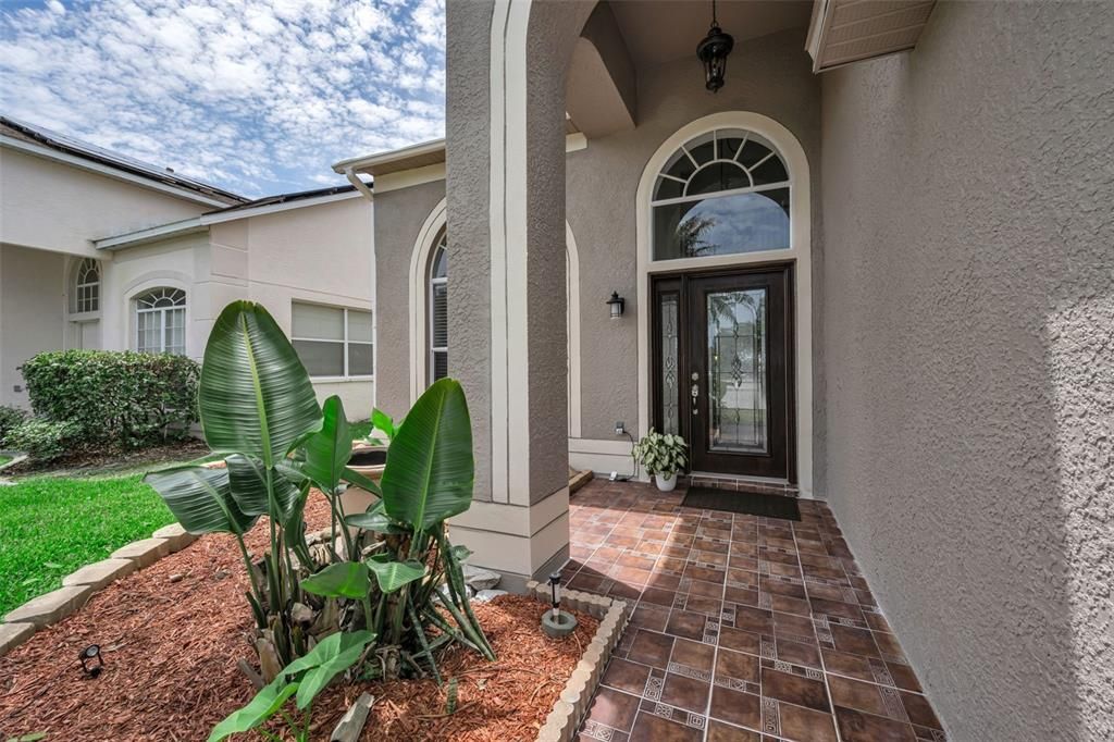For Sale: $475,000 (4 beds, 2 baths, 1963 Square Feet)