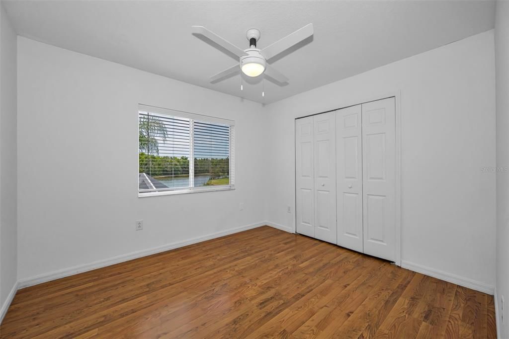 For Sale: $475,000 (4 beds, 2 baths, 1963 Square Feet)