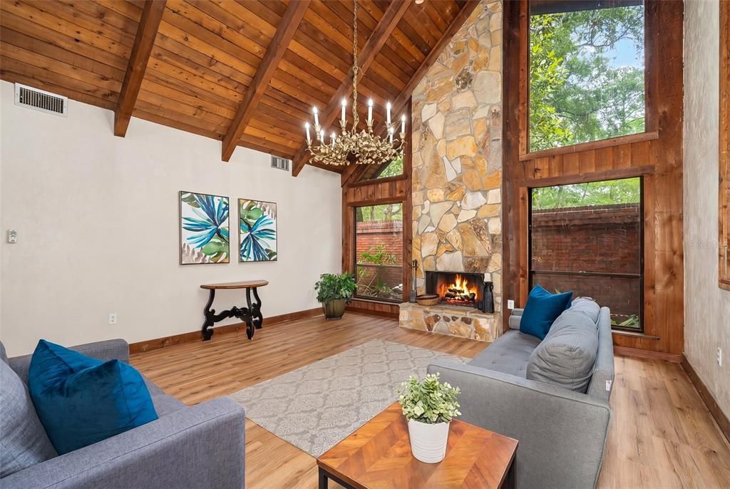 For Sale: $429,900 (3 beds, 2 baths, 1979 Square Feet)