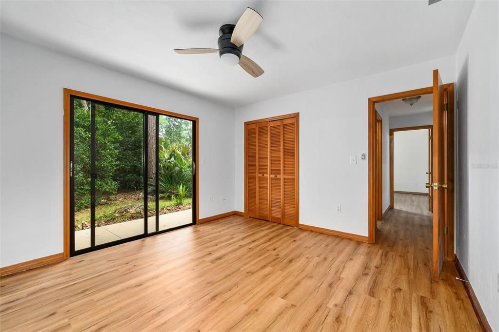 For Sale: $429,900 (3 beds, 2 baths, 1979 Square Feet)