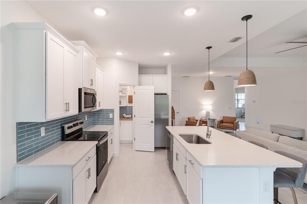 For Sale: $289,990 (3 beds, 2 baths, 1535 Square Feet)