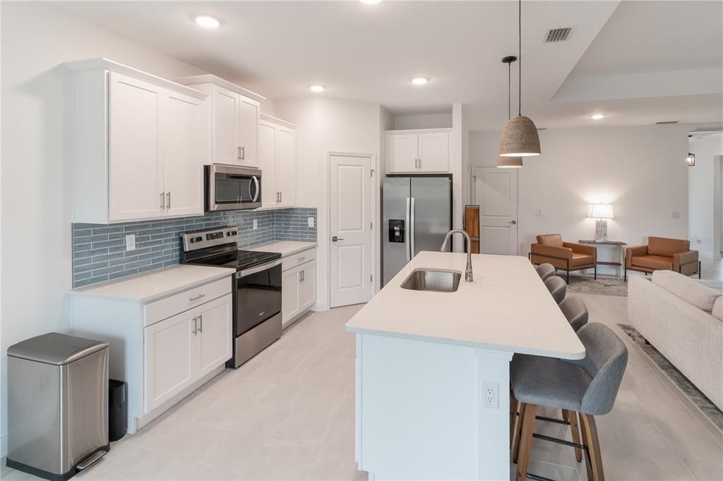For Sale: $289,990 (3 beds, 2 baths, 1535 Square Feet)