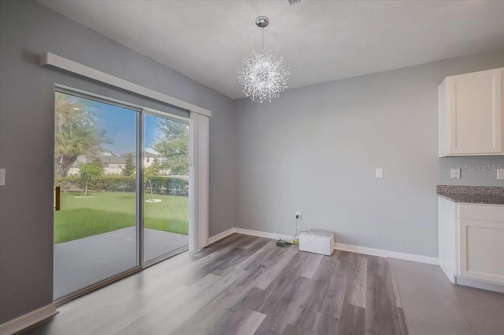В аренду: $2,600 (5 спален, 3 ванн, 2601 Квадратных фут)