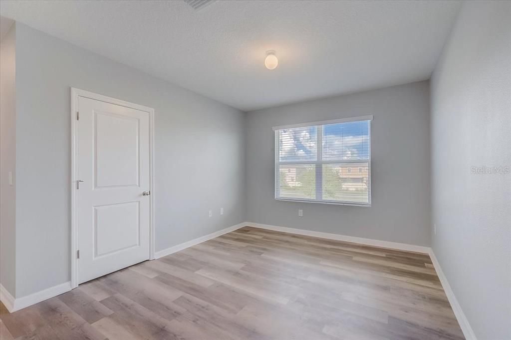 В аренду: $2,600 (5 спален, 3 ванн, 2601 Квадратных фут)