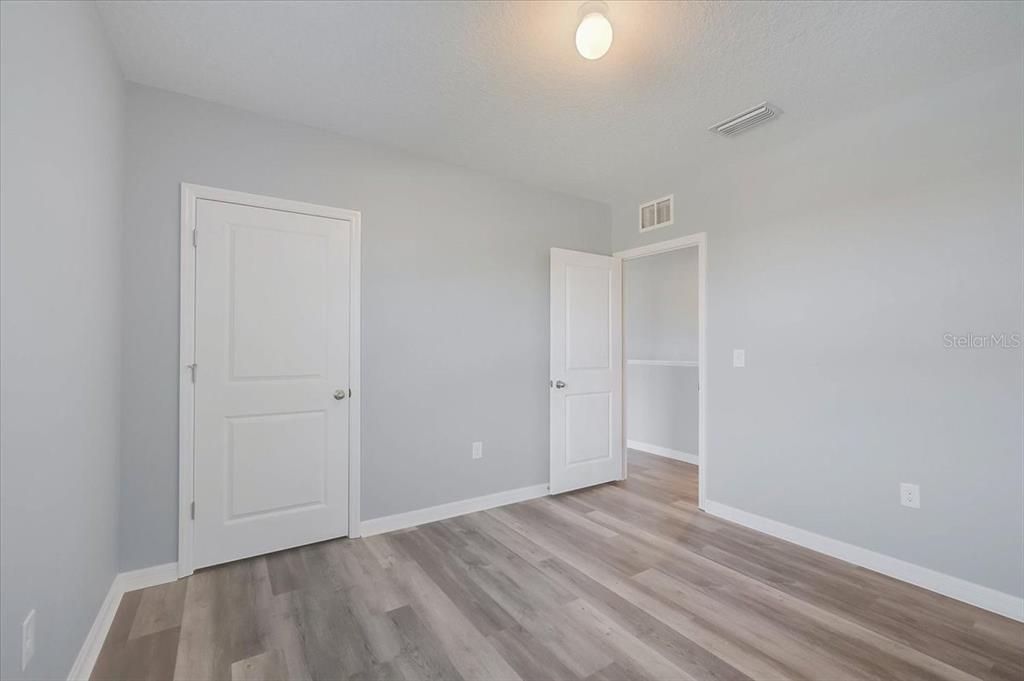 В аренду: $2,600 (5 спален, 3 ванн, 2601 Квадратных фут)
