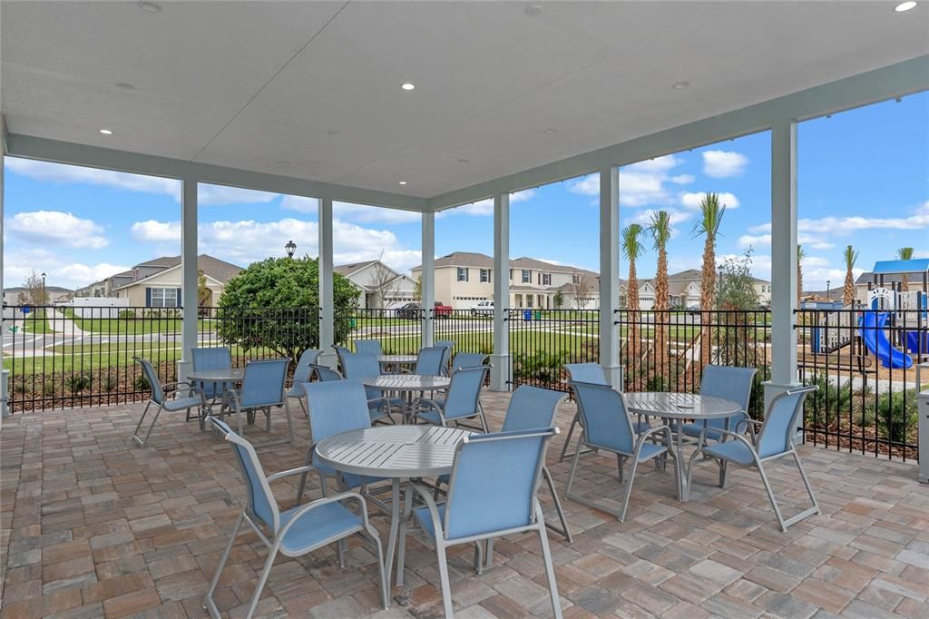 For Rent: $2,399 (3 beds, 2 baths, 1614 Square Feet)