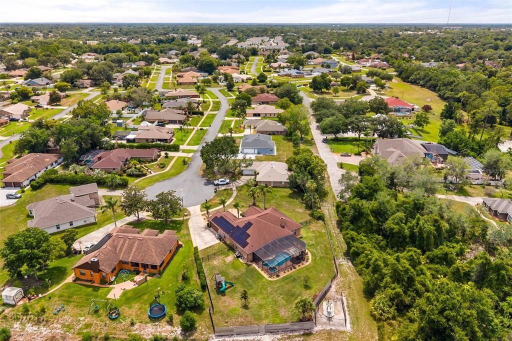 For Sale: $589,900 (3 beds, 3 baths, 2575 Square Feet)