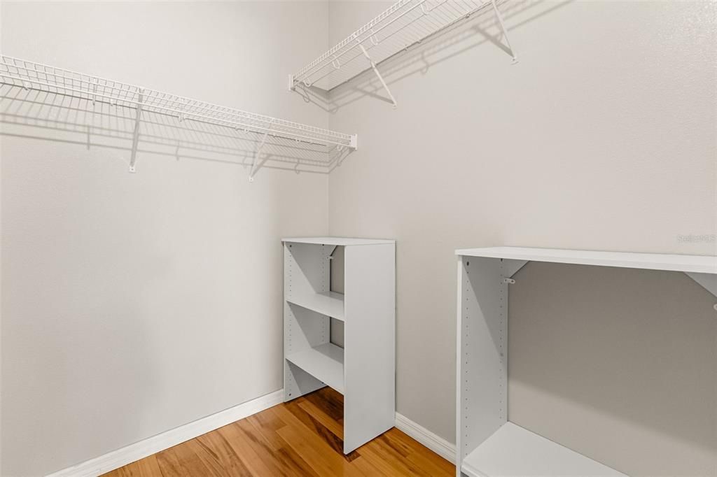 For Sale: $589,900 (3 beds, 3 baths, 2575 Square Feet)