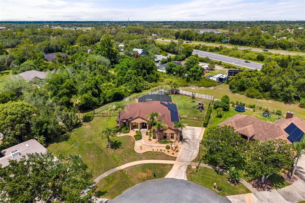 For Sale: $589,900 (3 beds, 3 baths, 2575 Square Feet)
