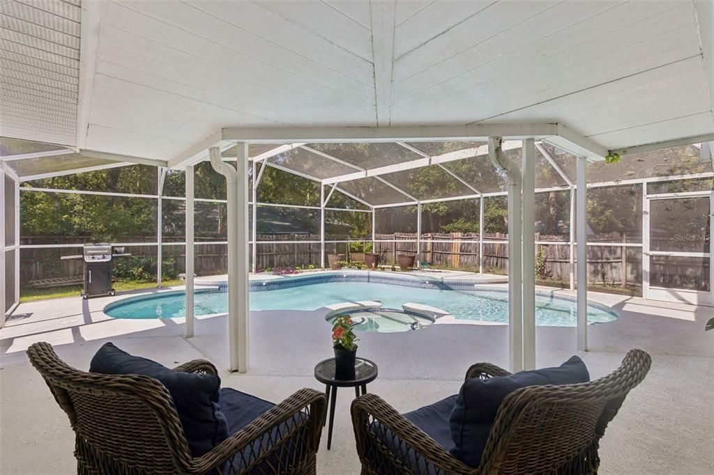 For Sale: $399,000 (3 beds, 2 baths, 1452 Square Feet)