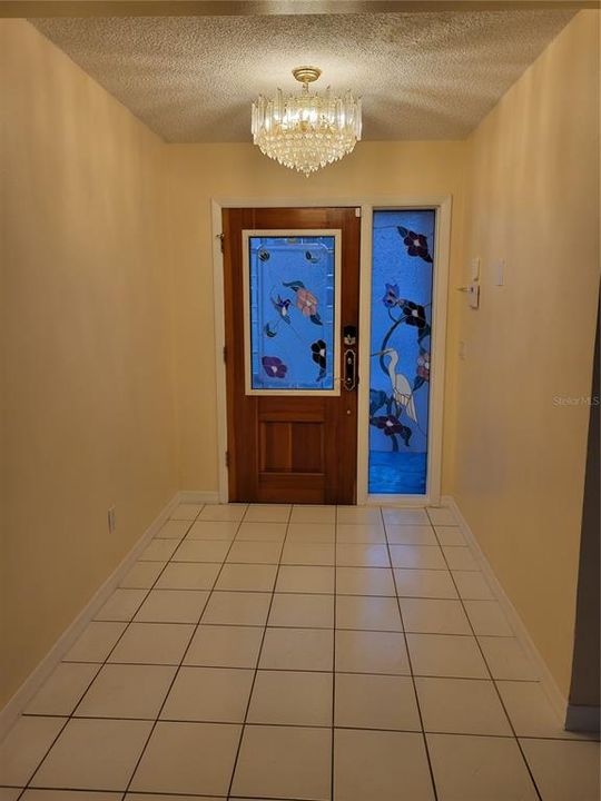 En Renta: $5,000 (5 camas, 3 baños, 2557 Pies cuadrados)