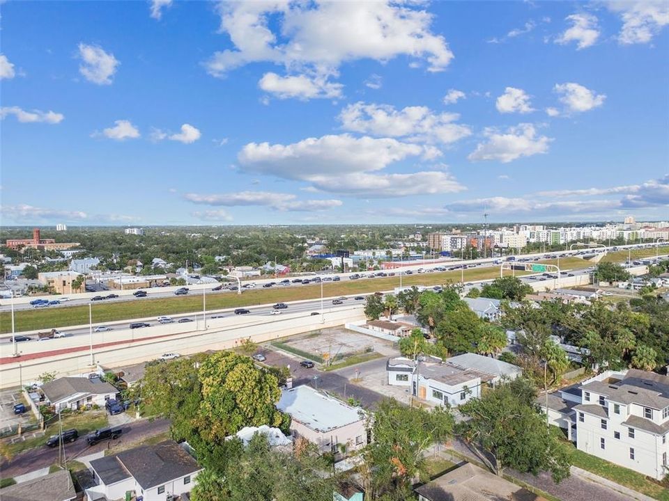 For Rent: $4,500 (5 beds, 2 baths, 3129 Square Feet)