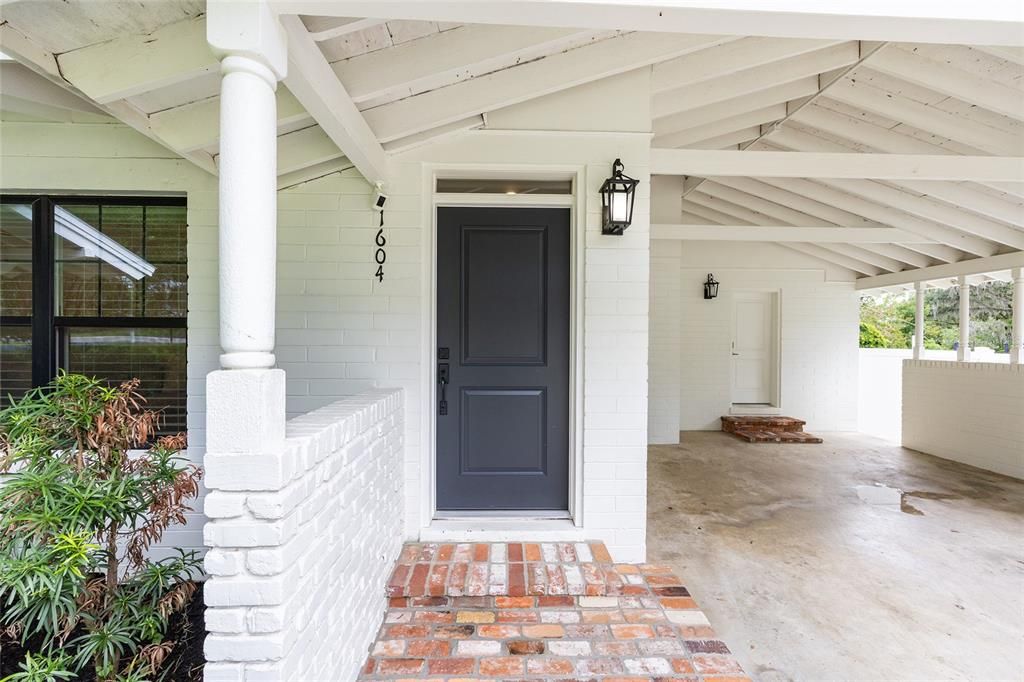 For Sale: $669,000 (3 beds, 2 baths, 2009 Square Feet)