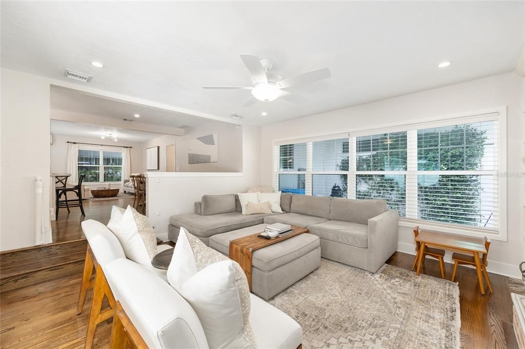 For Sale: $669,000 (3 beds, 2 baths, 2009 Square Feet)