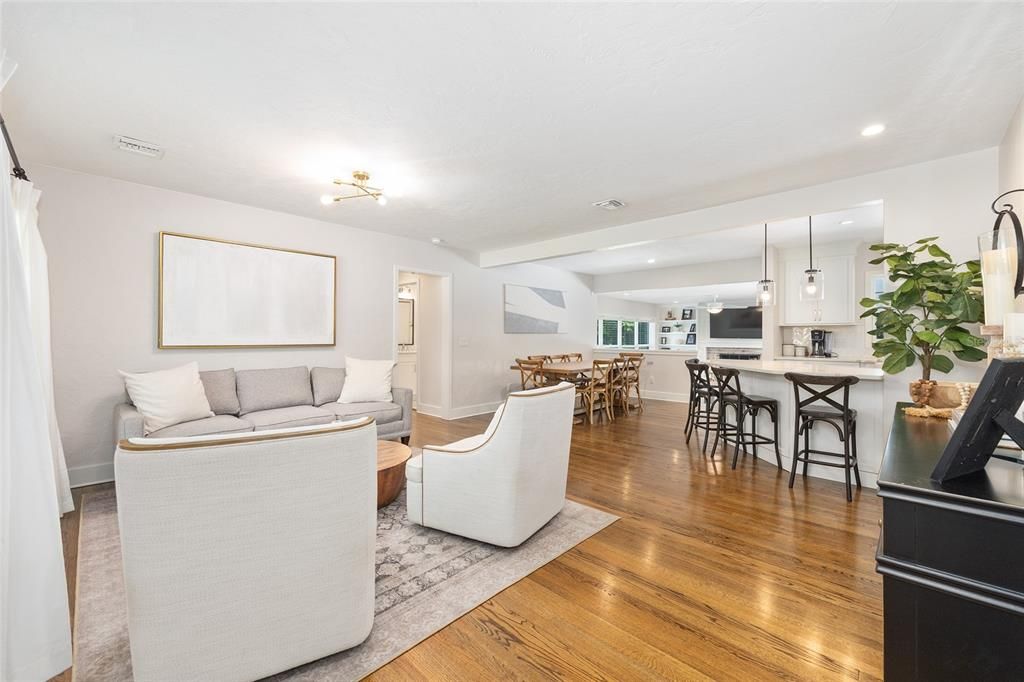 For Sale: $669,000 (3 beds, 2 baths, 2009 Square Feet)
