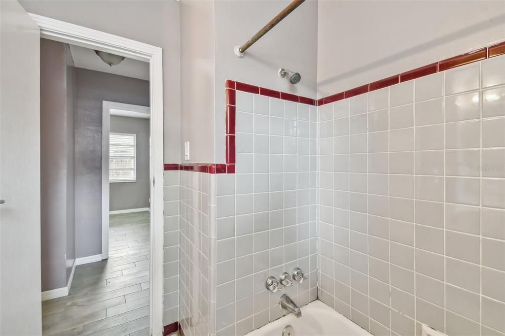 В аренду: $3,450 (4 спален, 2 ванн, 1400 Квадратных фут)