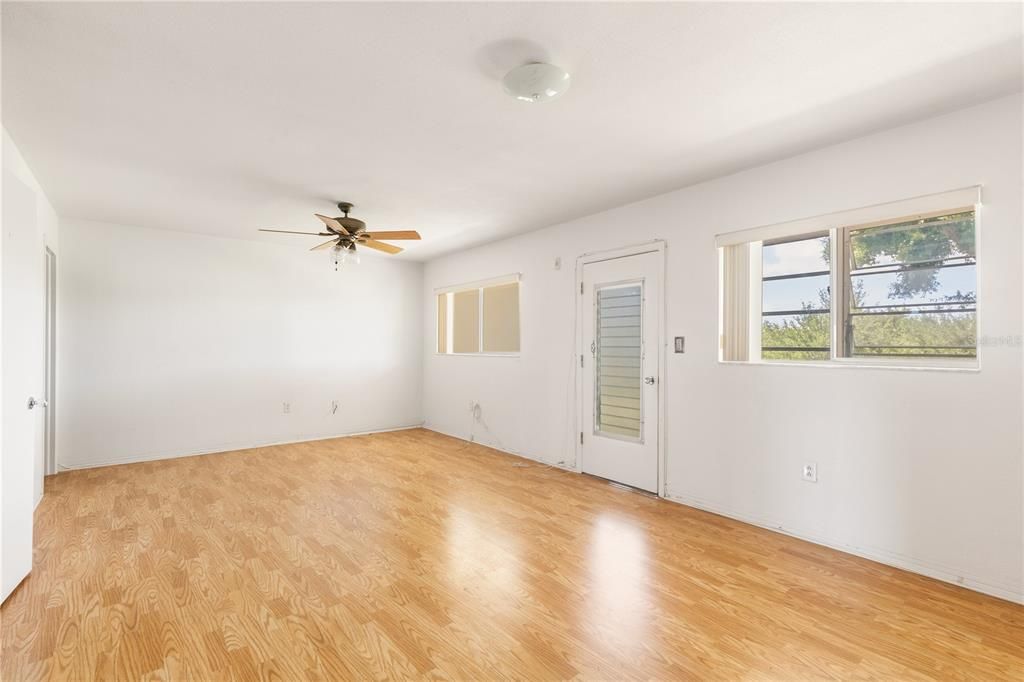 En Venta: $79,000 (1 camas, 1 baños, 874 Pies cuadrados)