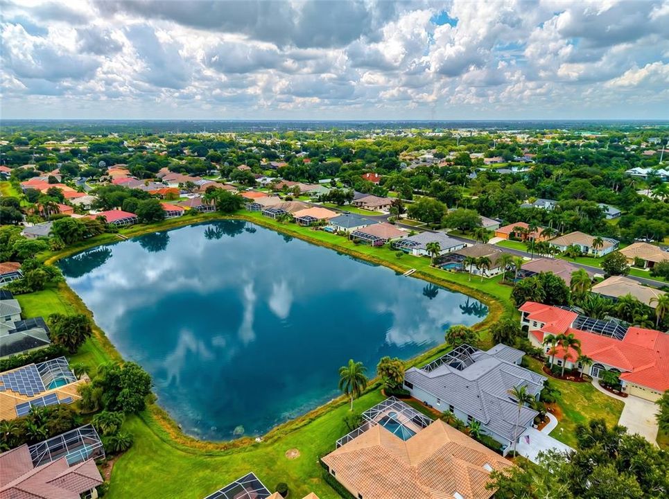 En Venta: $815,000 (3 camas, 2 baños, 2718 Pies cuadrados)