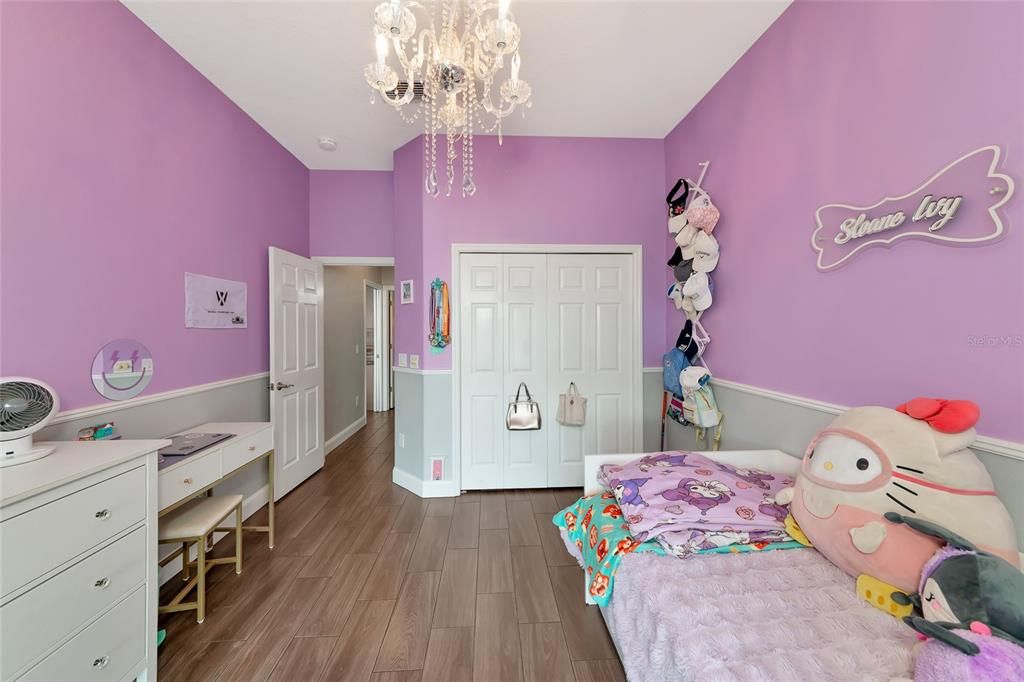En Venta: $815,000 (3 camas, 2 baños, 2718 Pies cuadrados)