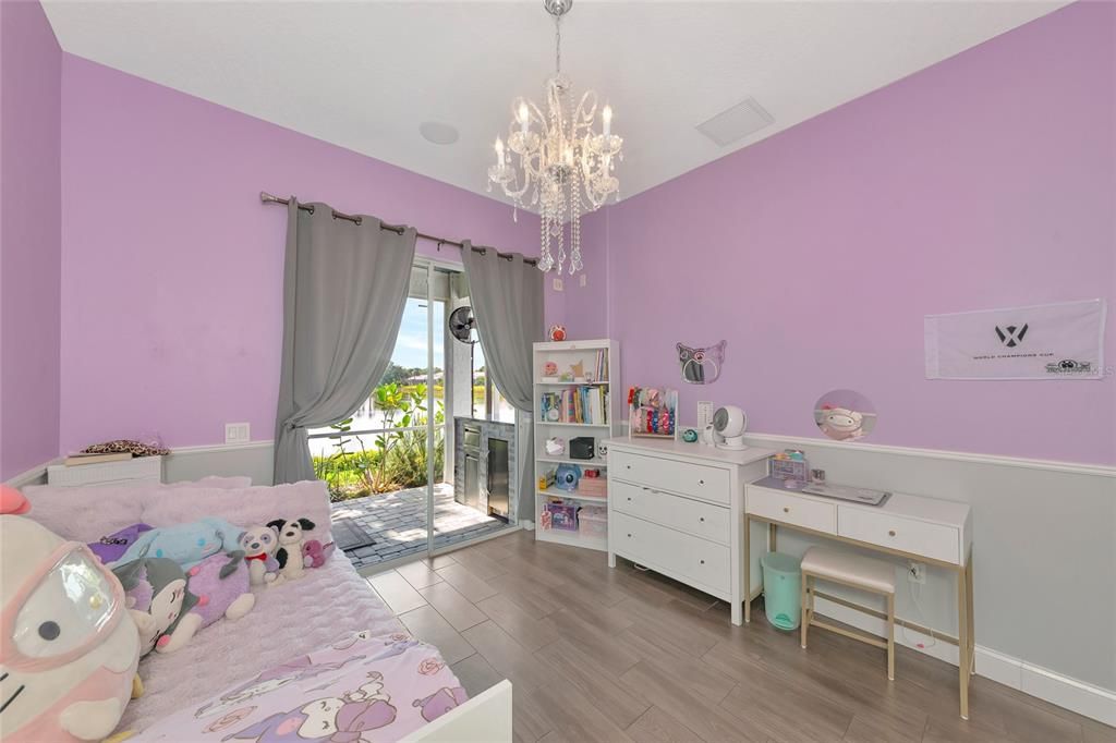 En Venta: $815,000 (3 camas, 2 baños, 2718 Pies cuadrados)