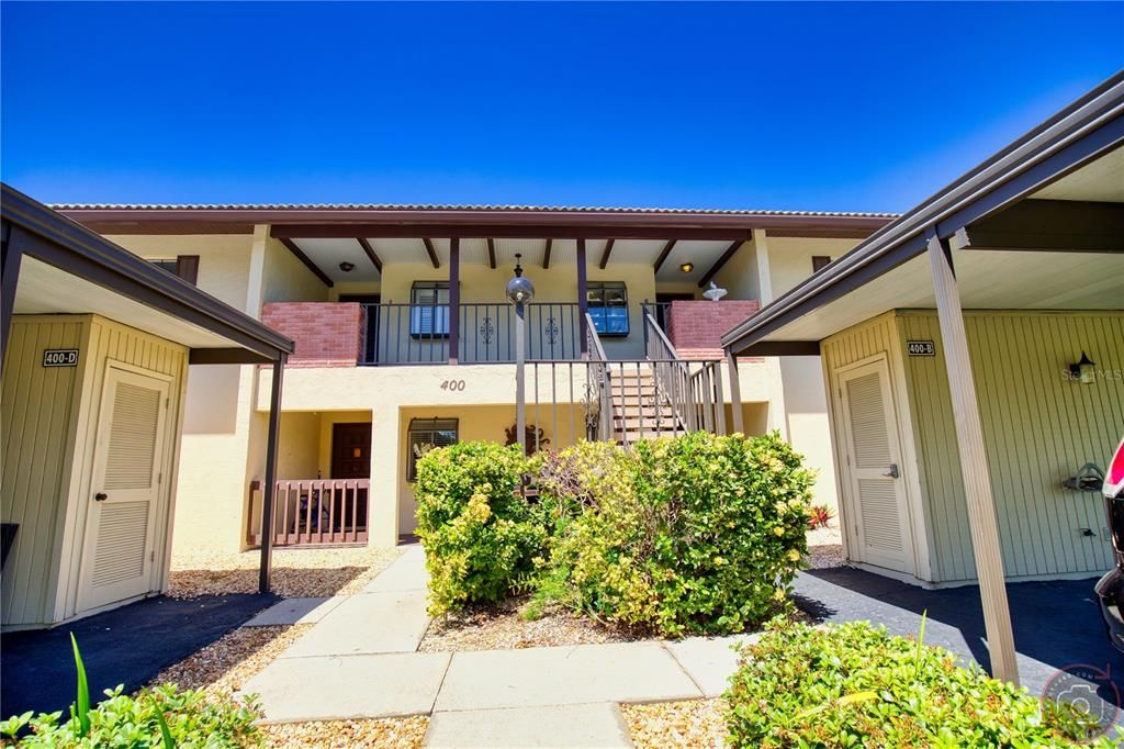 For Rent: $4,100 (2 beds, 2 baths, 1064 Square Feet)