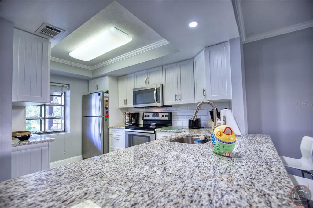 For Rent: $4,100 (2 beds, 2 baths, 1064 Square Feet)