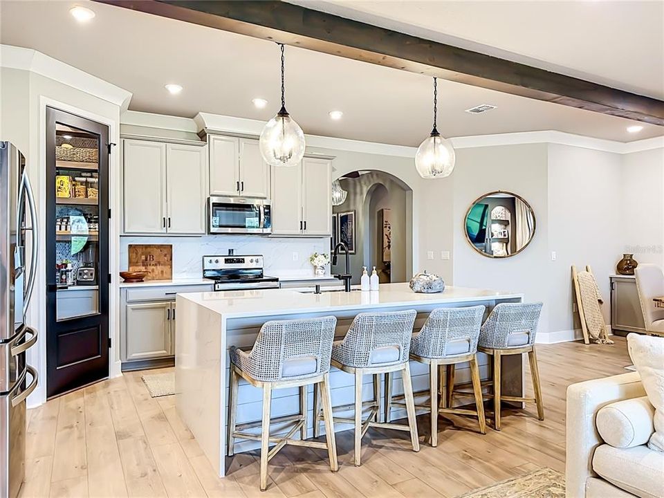 For Sale: $659,000 (4 beds, 3 baths, 1996 Square Feet)