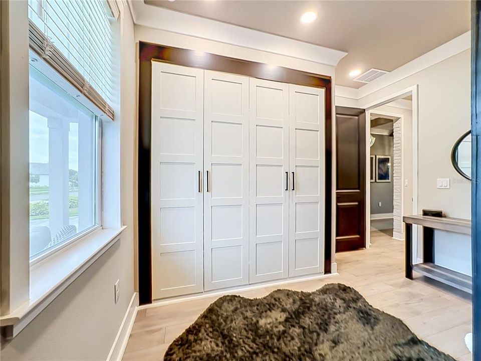 For Sale: $659,000 (4 beds, 3 baths, 1996 Square Feet)