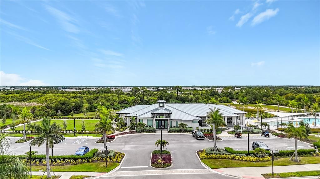 For Sale: $659,000 (4 beds, 3 baths, 1996 Square Feet)