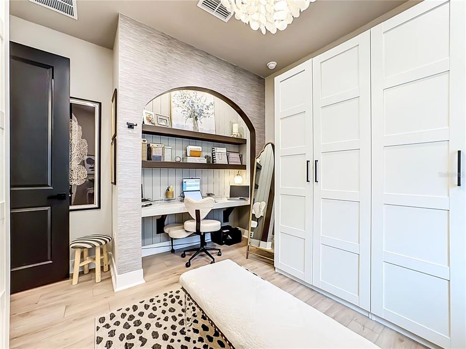 For Sale: $659,000 (4 beds, 3 baths, 1996 Square Feet)