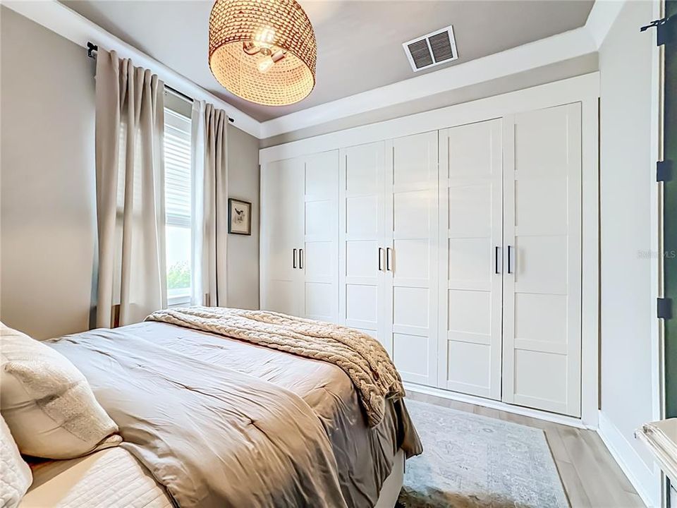 For Sale: $659,000 (4 beds, 3 baths, 1996 Square Feet)