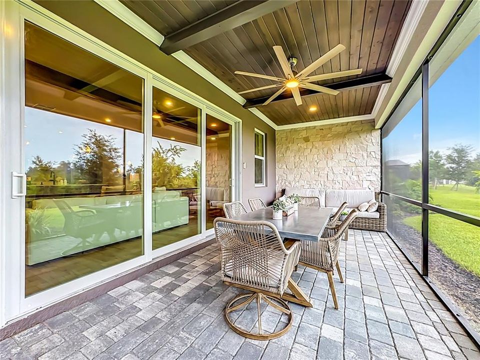 For Sale: $659,000 (4 beds, 3 baths, 1996 Square Feet)