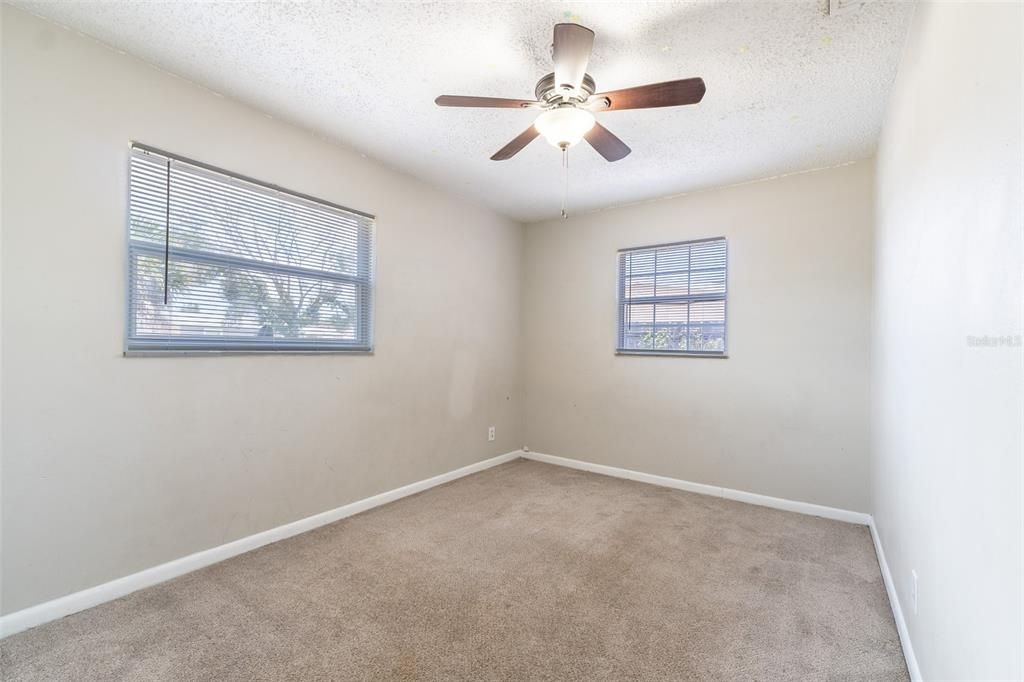 For Sale: $389,000 (4 beds, 2 baths, 1620 Square Feet)