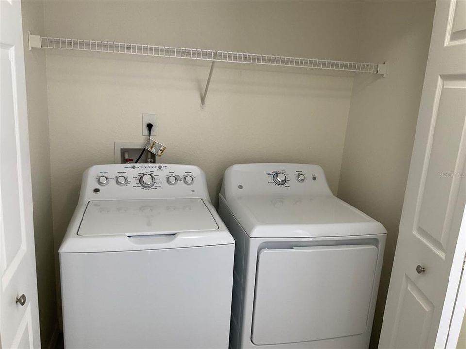 For Rent: $1,850 (2 beds, 2 baths, 1328 Square Feet)