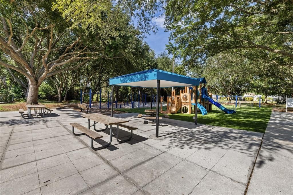 En Venta: $999,000 (5 camas, 3 baños, 3962 Pies cuadrados)