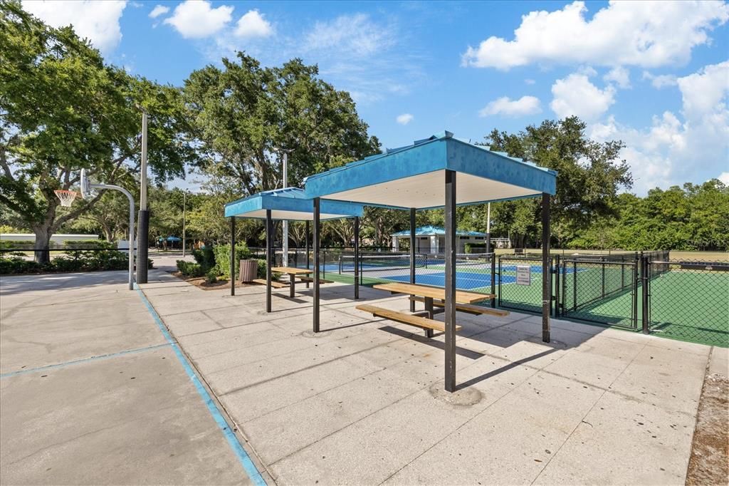 En Venta: $999,000 (5 camas, 3 baños, 3962 Pies cuadrados)