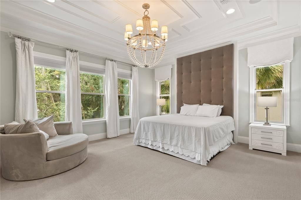 For Sale: $2,795,900 (7 beds, 5 baths, 6289 Square Feet)