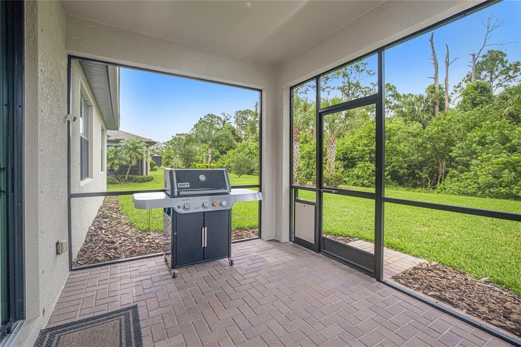 For Sale: $329,900 (3 beds, 2 baths, 1655 Square Feet)