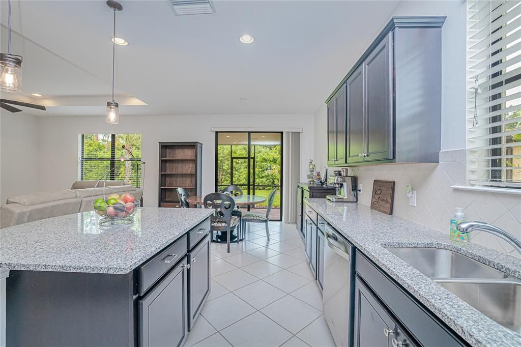 For Sale: $329,900 (3 beds, 2 baths, 1655 Square Feet)