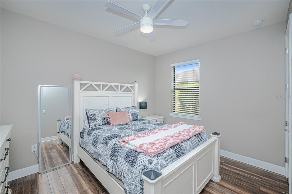 For Sale: $329,900 (3 beds, 2 baths, 1655 Square Feet)