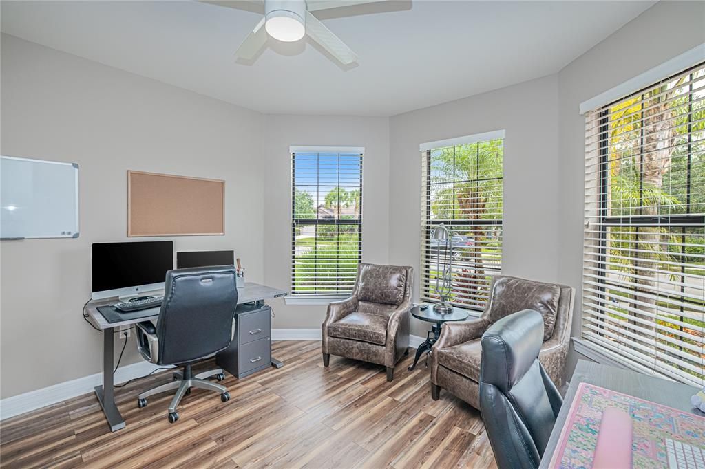 For Sale: $329,900 (3 beds, 2 baths, 1655 Square Feet)